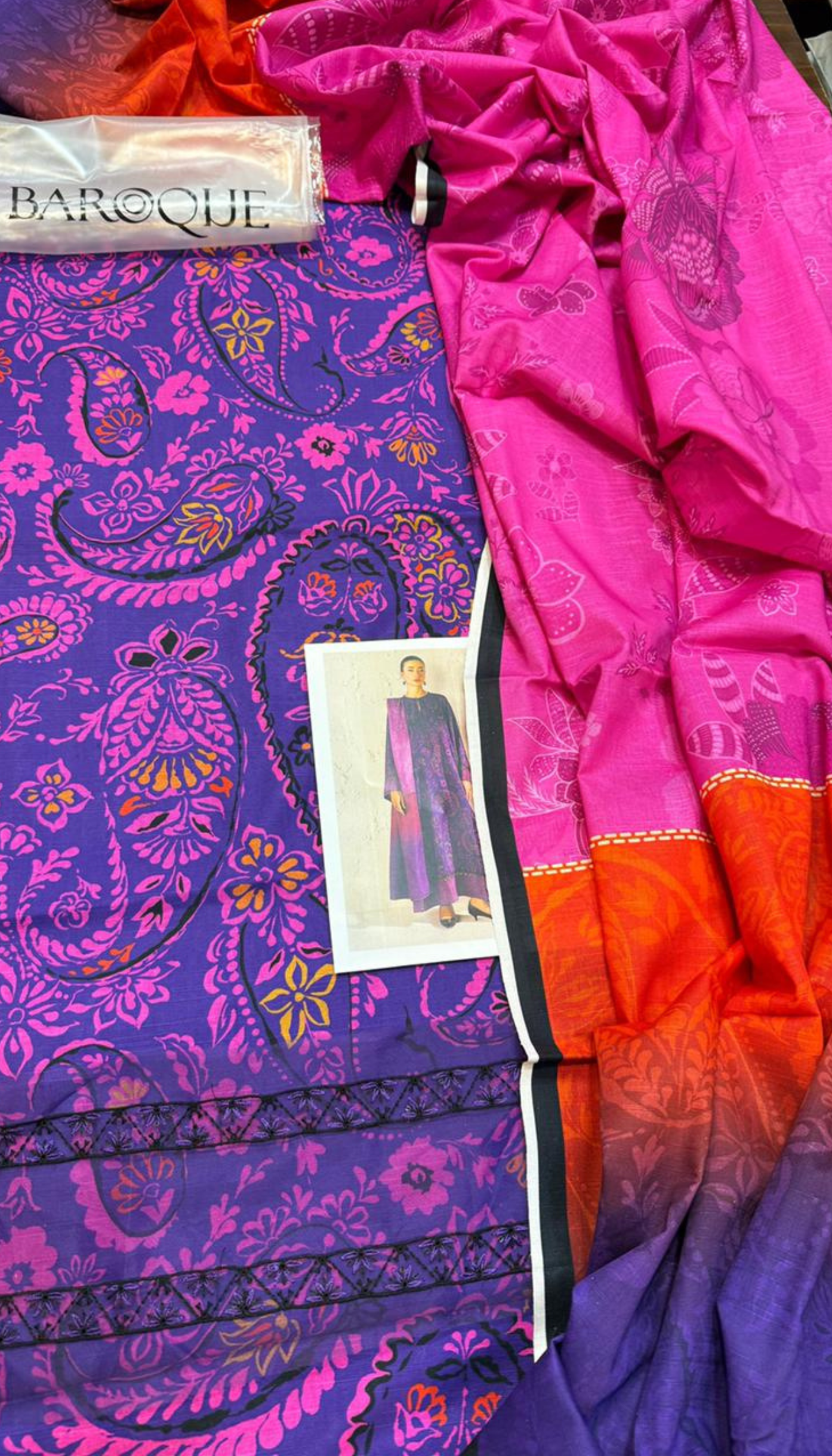 BAROQUE 3PC KHADDAR UNSTITCHED DIGITAL PRINTED SUIT